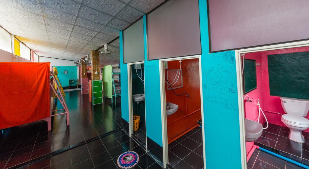 Funky Box Hostel Чианг Кхонг Номер фото